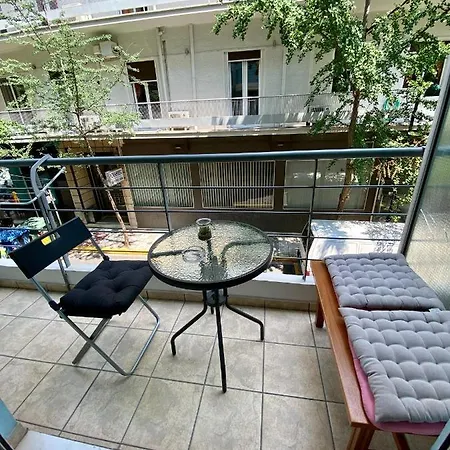 Modern Petite Studio Central A3 Daire *